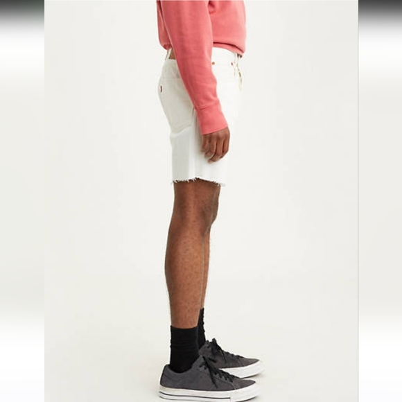 LEVIS 501 '93 SHORTS CUT OFF 7" INSEAM   NEW WITH TAGS OFF WHITE - Picture 4 of 16